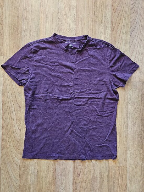 American Eagle Outfitters Other - Soft!  Men's Maroon American Eagle Outfitters cotton short sleeve Tee - Medium
